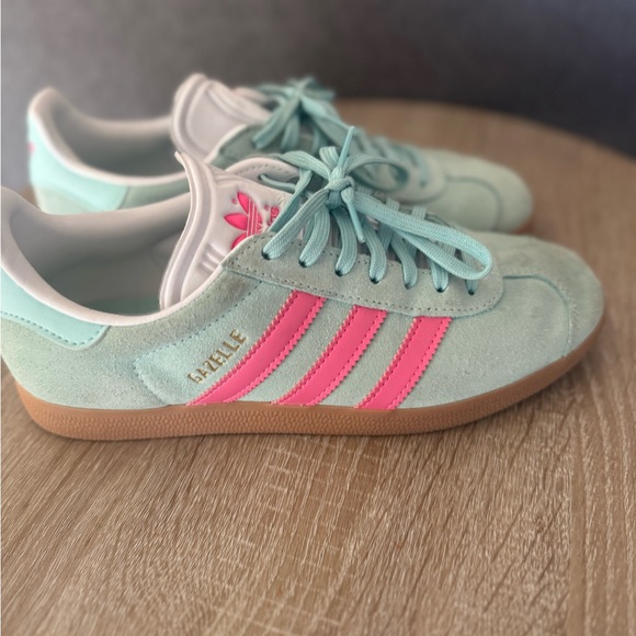 adidas gazelle silver green womens Adidas Womens Gazelle Indoor Shoes – Extra Butter main image 0